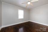 1027 Holland Avenue - Photo 16