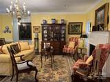 225 Kings Creek Court - Photo 14