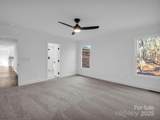 303 Fairforest Drive - Photo 16