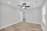 2414 Dickens Avenue - Photo 15