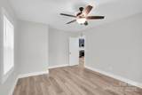 2414 Dickens Avenue - Photo 20
