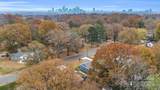 2414 Dickens Avenue - Photo 31
