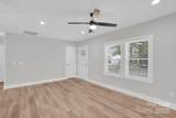 2414 Dickens Avenue - Photo 9