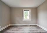704 Earl Road - Photo 10