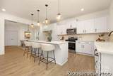 1352 Tappan Avenue - Photo 3