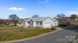 100 Lindsay Drive - Photo 4