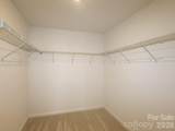 500 Willoughby Park Drive - Photo 22