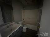 2000 Teddington Drive - Photo 8