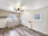 1121 Richard Street - Photo 3