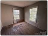 515 Maple Street - Photo 2