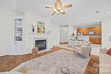 2324 Jade Lane - Photo 8