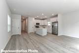1139 Young Street - Photo 4