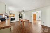 3442 Lester Street - Photo 10