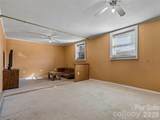 204 Sutton Avenue - Photo 15