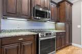 402 Golfview Court - Photo 7