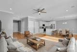 3208 Auten Avenue - Photo 2