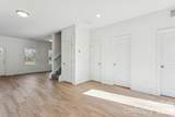 709 Hillsdale Drive - Photo 5