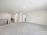300 Kennerly Center Drive - Photo 26