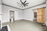 327 Spruce Street - Photo 5