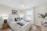 2107 Bombay Way - Photo 35