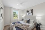 2107 Bombay Way - Photo 37