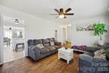 410 Indiana Avenue - Photo 4