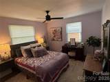 1828 Finchley Drive - Photo 17