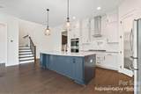20392 Queens Street - Photo 3
