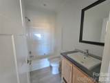 1009 Airline Street - Photo 10