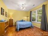 869 Sandburg Terrace - Photo 20