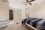 6102 Honeysuckle Lane - Photo 10