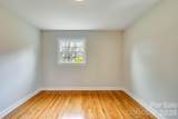 110 Scottsmoor Drive - Photo 18