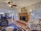 4613 Amberside Drive - Photo 16
