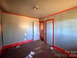1035 Stonewall Avenue - Photo 16
