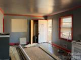 1035 Stonewall Avenue - Photo 6