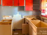 1035 Stonewall Avenue - Photo 8