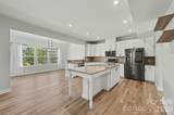 136 Tetcott Street - Photo 17