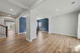 136 Tetcott Street - Photo 8