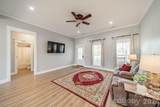 2005 Briarwood Circle - Photo 6
