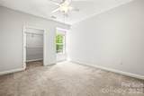 1000 Olde Eastwood Village Boulevard - Photo 30