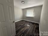 2427 Carmine Street - Photo 18