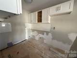 2427 Carmine Street - Photo 30
