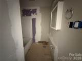 2427 Carmine Street - Photo 32