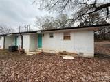 2427 Carmine Street - Photo 8