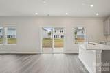 2484 Maxton Drive - Photo 4