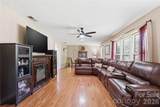 125 Southwood Park Road - Photo 8