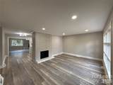 2745 Dogwood Avenue - Photo 2