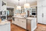402 Vanderbilt Road - Photo 17