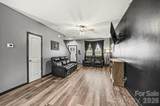 313 Bell Street - Photo 7
