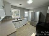 413 Roberts Street - Photo 6